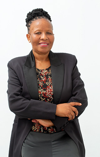 Mavis Makili
